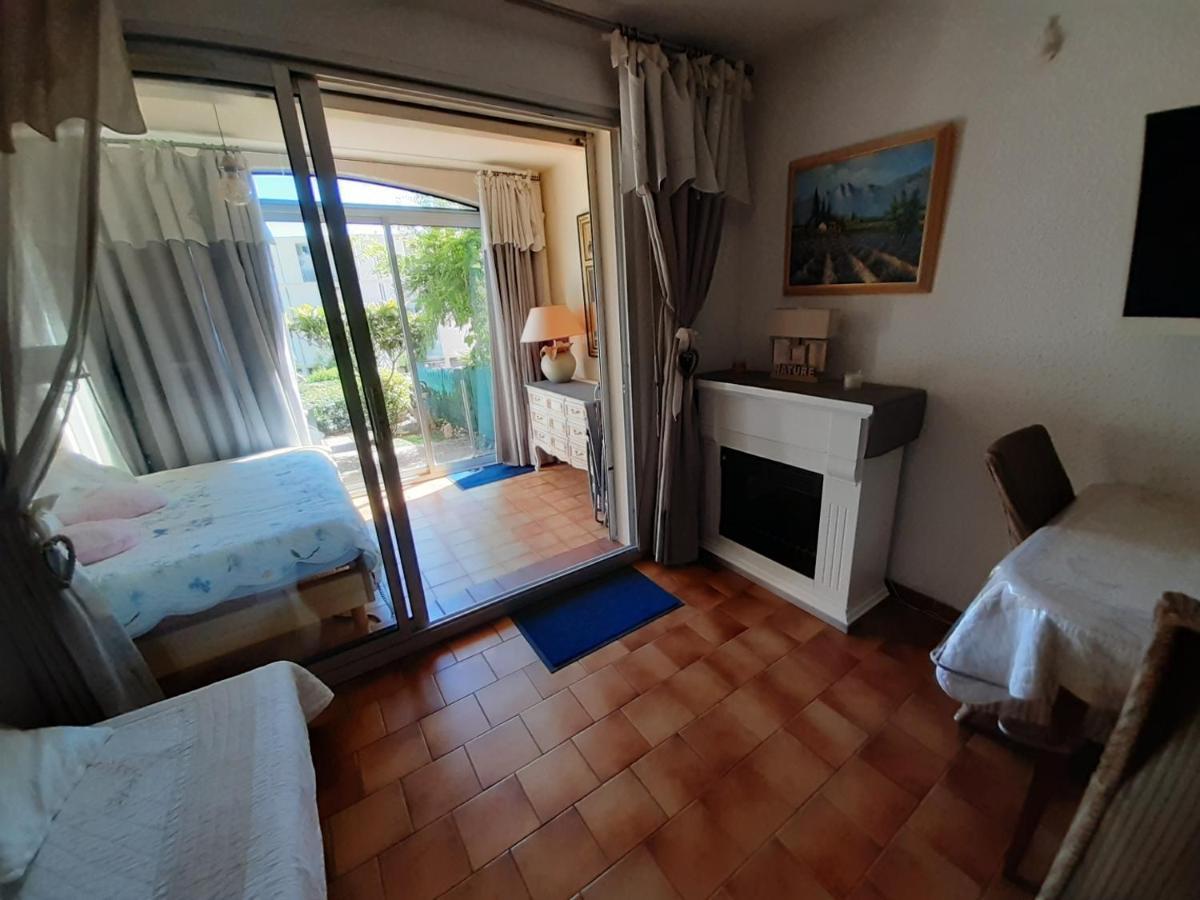 T2, Jardin, Veranda Chambre, Climatisation, Parking Privatif, Proche A Pied Centre, Plage, Gare, Pour 3 Adultes Ou 2 Adultes Avec 2 Enfants باندول المظهر الخارجي الصورة
